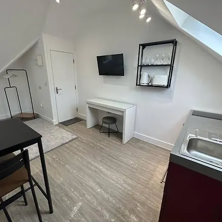 7 Studio, Filton, Next To Airbus *